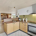 펜션 3 Bedroom In *